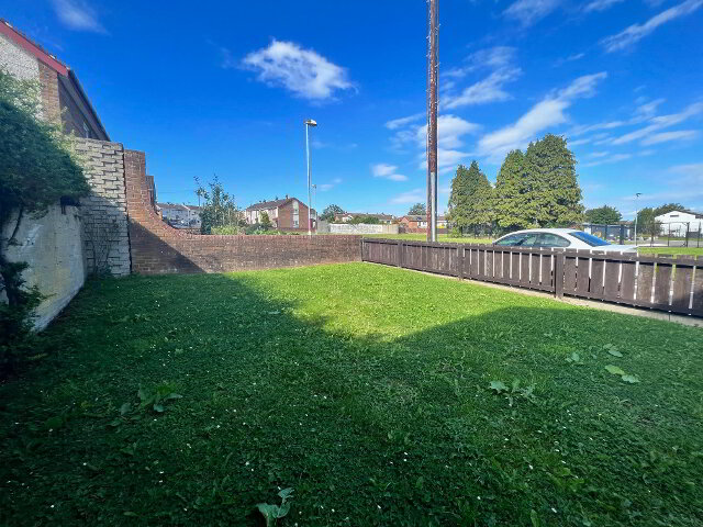 Photo 16 of 12 Limetree Avenue, Ballycraigy, Antrim