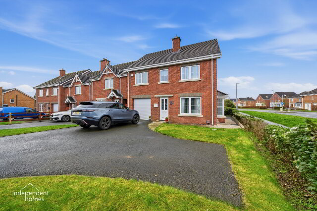 Photo 1 of 8 Hampton Close, Larne