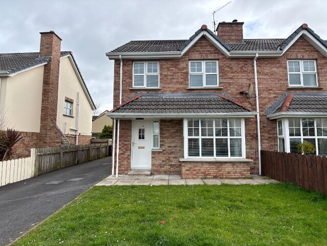 Photo 1 of 100 Carrigart Crescent, Craigavon