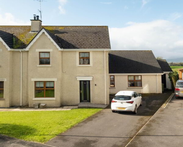 Photo 1 of 24 The Commons, Bellanaleck, Enniskillen