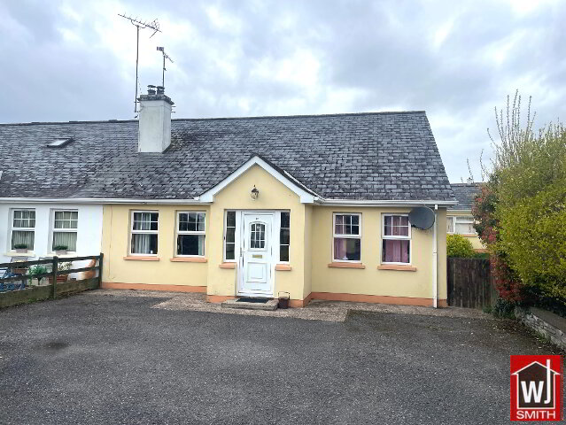 Photo 1 of 18 Grove Heights, Ederney