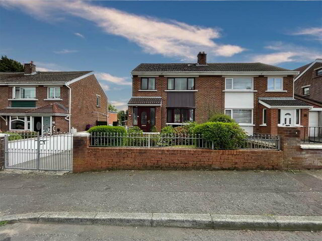 Photo 1 of 55 Willowvale Avenue, Belfast