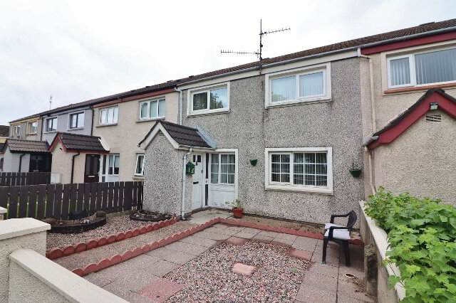 Photo 1 of 147 Lurgan Tarry, Lurgan