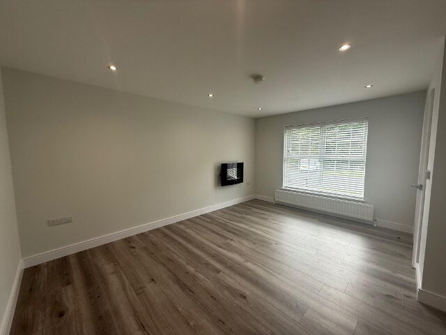 Photo 4 of 35 Bellmont Hall Drive, Antrim