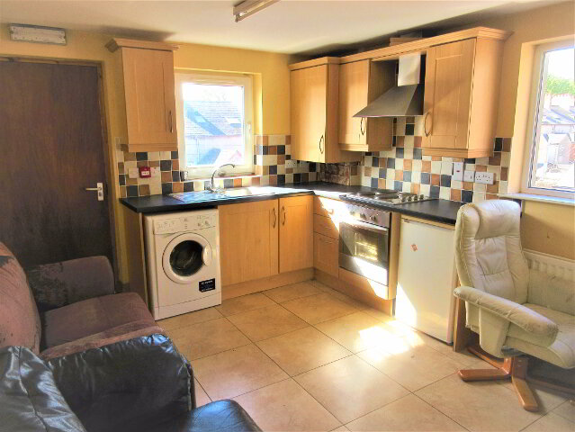 Photo 1 of Upstairs Apartment, 131c University Avenue, Queens Quarter, Belfast
