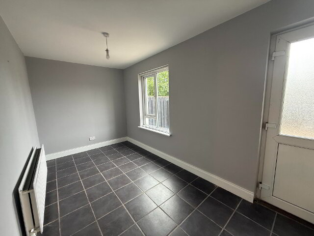 Photo 5 of 18 West Road, Portglenone, Ballymena