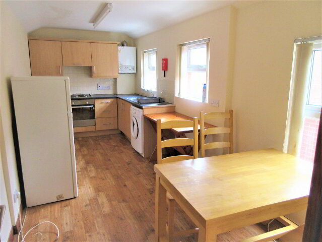 Photo 1 of Upstairs Apartment, 109b University Avenue, Queens Quarter, Belfast