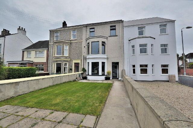 Photo 1 of Apt 3, 73 Brunswick Road, Bangor