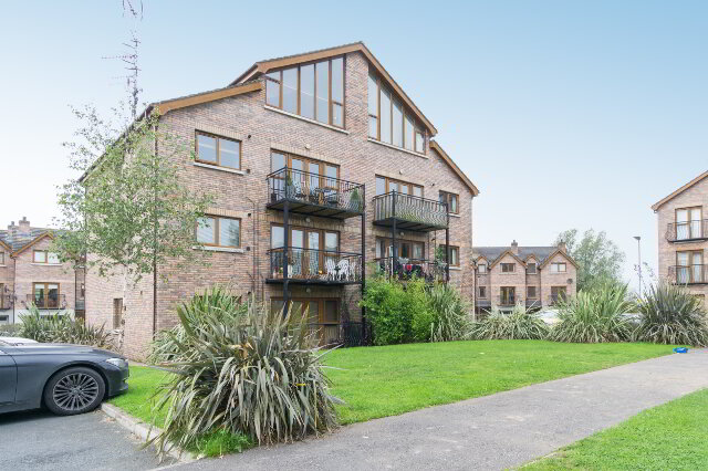 Photo 1 of 43 Silverwood Green, Lurgan