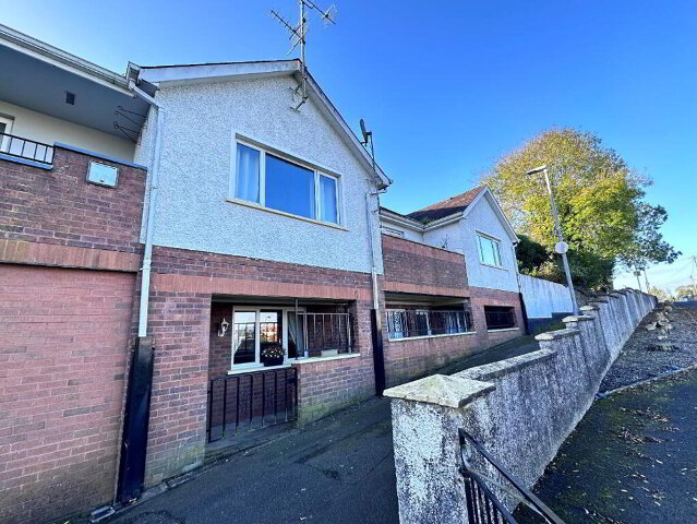 Photo 1 of 1 Central Close, Cookstown