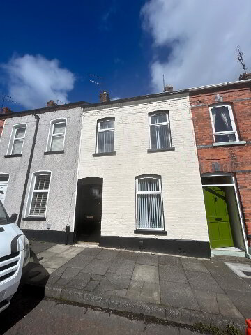 Photo 1 of 16 Govenor Rd, houses to rent in Derry