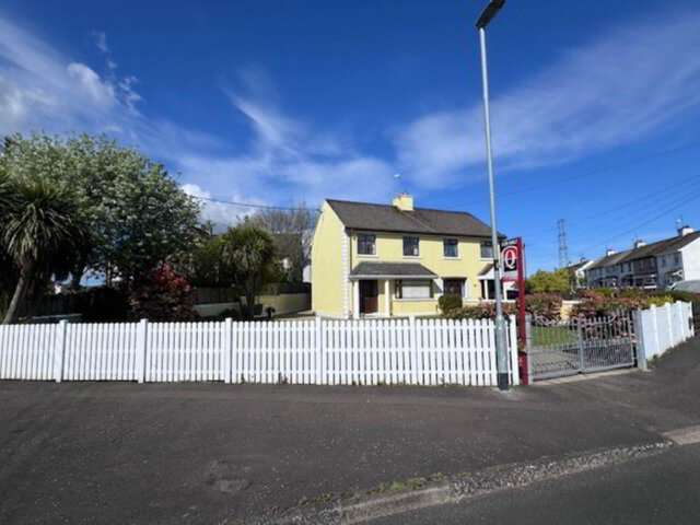 Photo 1 of 40 Enagh Crescent, Derry