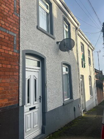 Photo 1 of 3 Eglinton Terrace, houses to rent in Derry