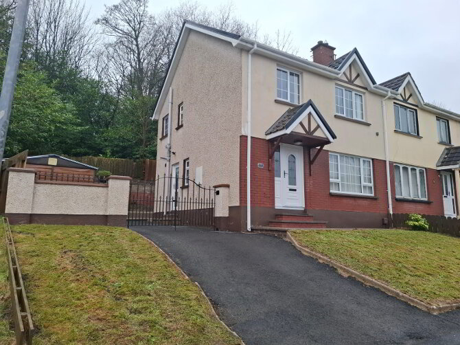 Photo 1 of 19 Parkwood Manor, Dungannon