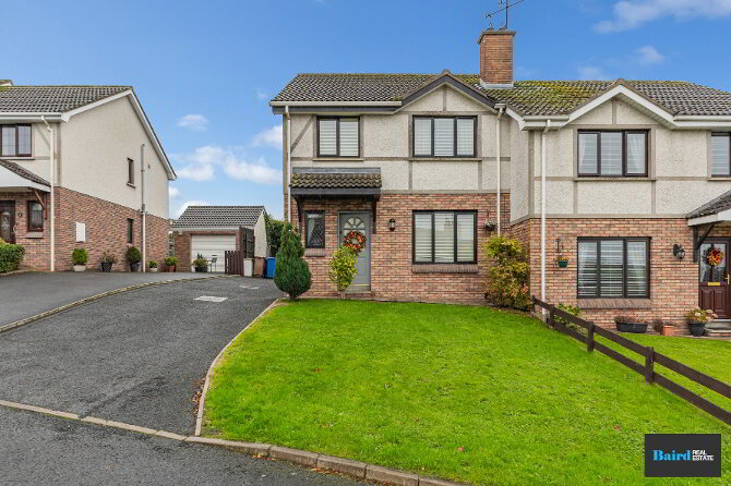 Photo 1 of 8 Hillview Place, Moy, Dungannon