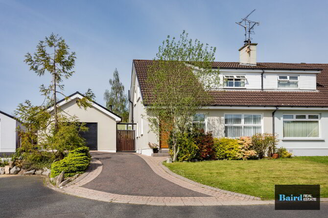 Photo 1 of 19 Park View, Dungannon