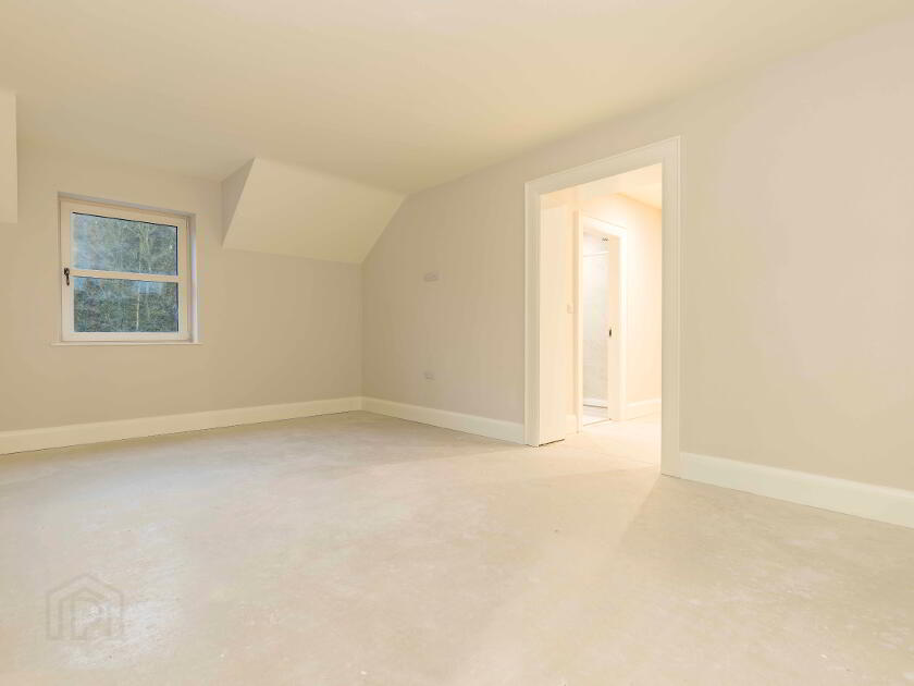 Photo 35 of 96 Hillsborough Road, Dromore