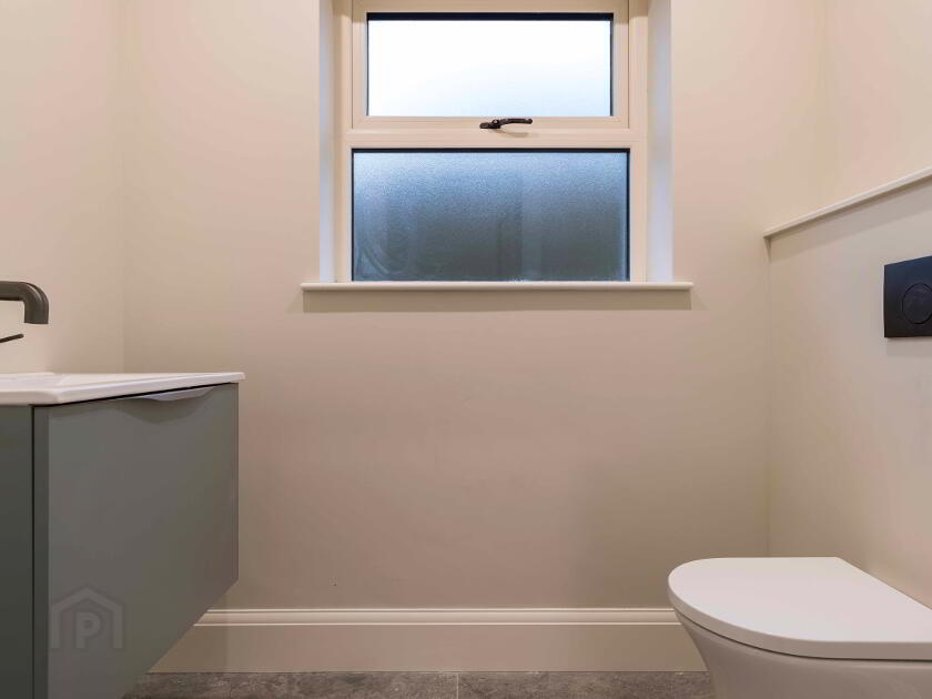 Photo 11 of 96 Hillsborough Road, Dromore