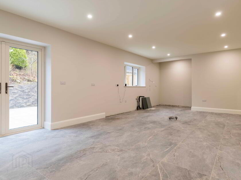 Photo 21 of 96 Hillsborough Road, Dromore