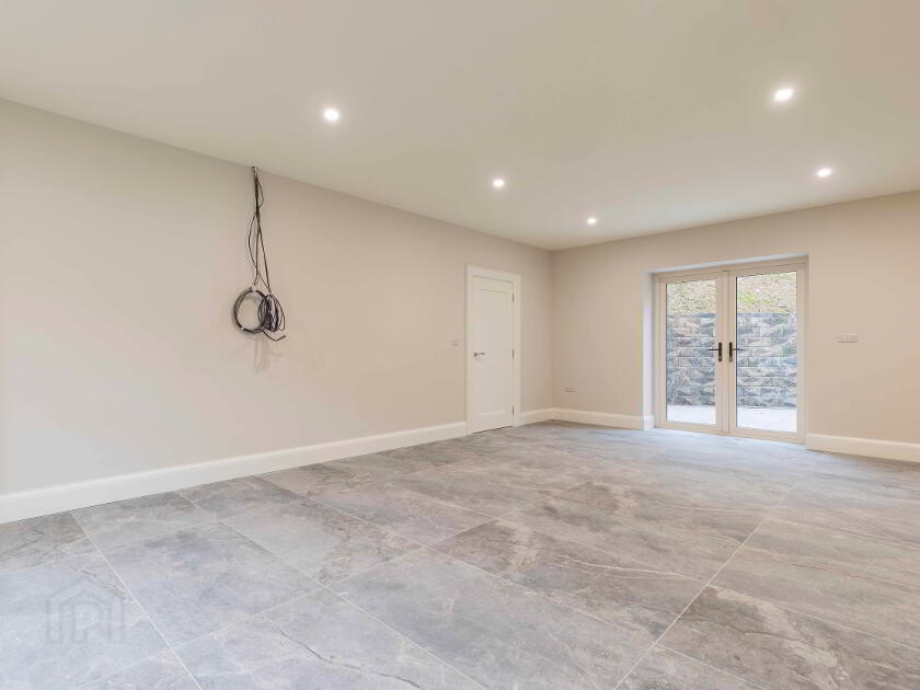 Photo 19 of 96 Hillsborough Road, Dromore