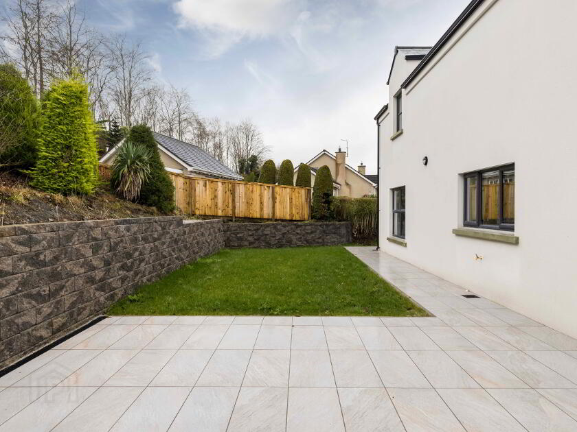 Photo 59 of 96 Hillsborough Road, Dromore