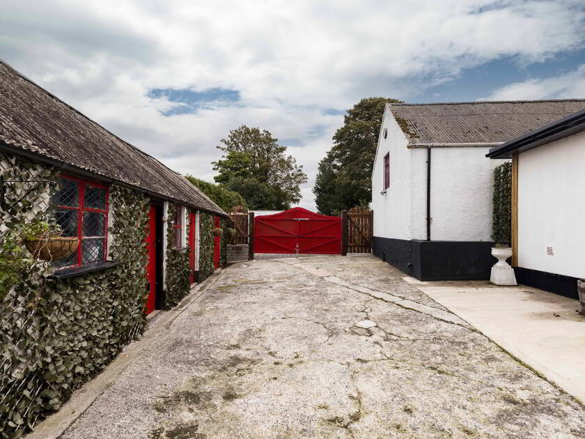 Photo 35 of Lus Mor Cottage, 30 The New Road, Royal Hillsborough