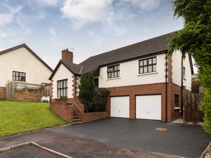 Photo 2 of 19 Heatherbank, Kinallen, Dromore