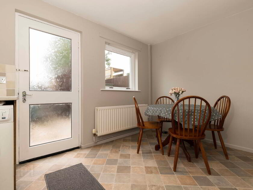 Photo 8 of 27 Ashvale Drive, Loughbrickland