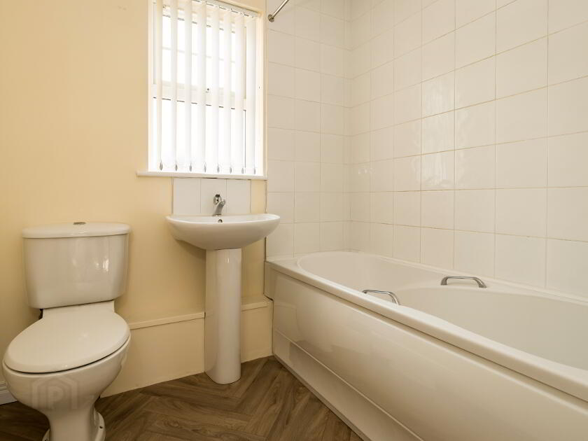 Photo 16 of 137 Limewood, Scarva Road, Banbridge