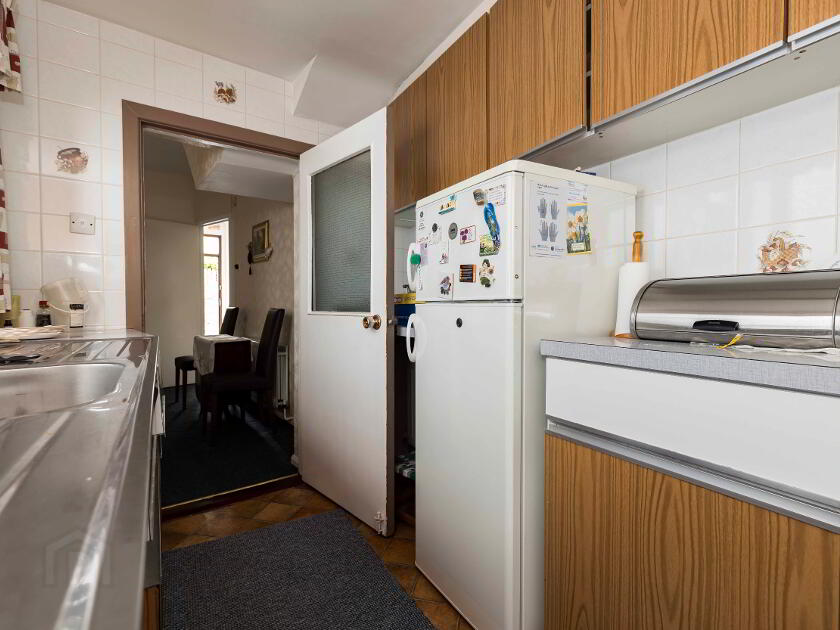 Photo 9 of 38 Kenlis Street, Banbridge