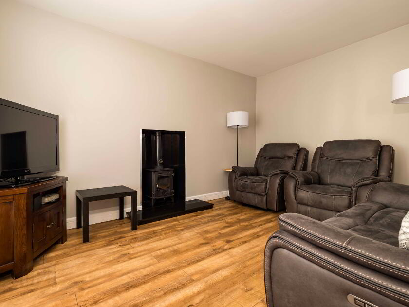 Photo 6 of 32 Bishops Green, Banbridge