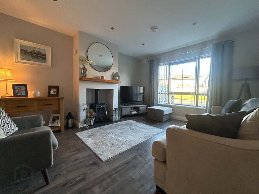 Photo 2 of 16 Westminster Court, Ballinamallard