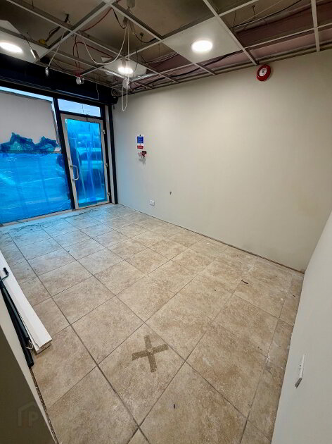 Photo 4 of 143 Railway Street, Armagh