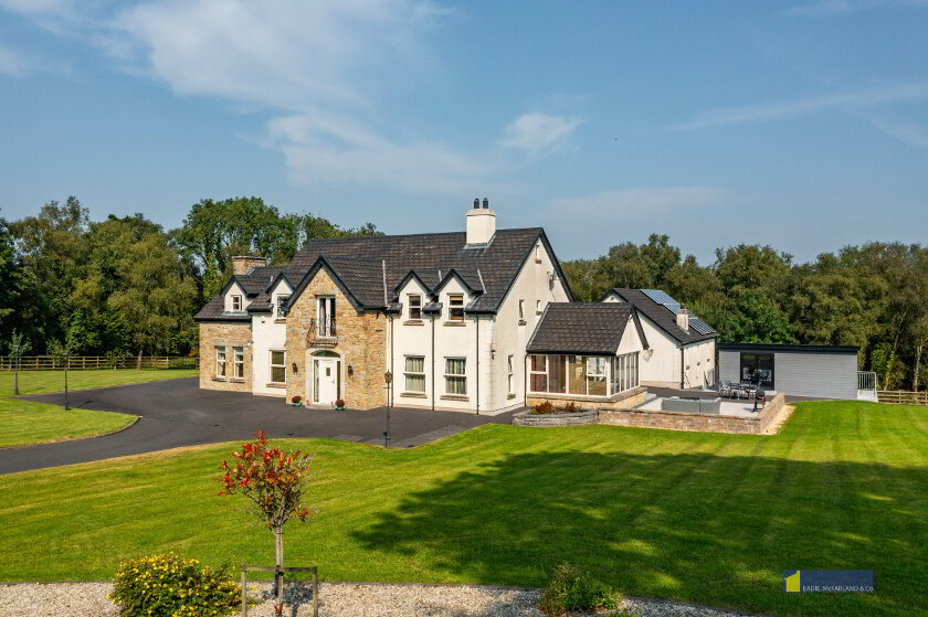 Photo 2 of 176a Enniskillen Road, Ballinamallard, Enniskillen