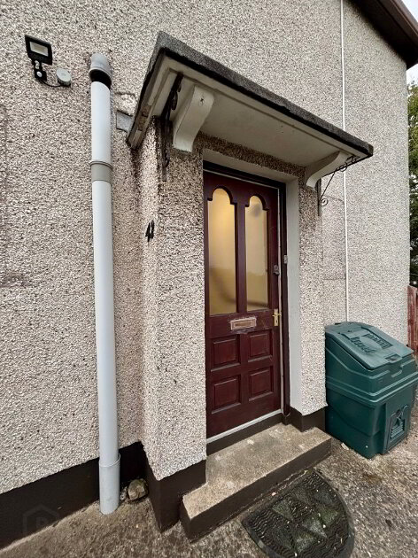 Photo 2 of 42 Dukes Grove, Armagh