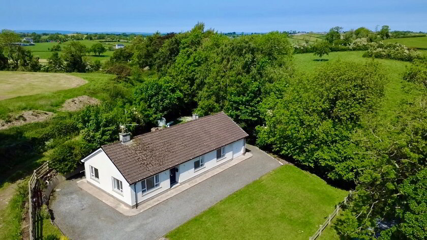 Photo 2 of 133 Crosskeys Road, Armagh