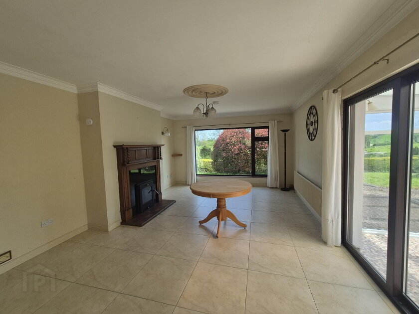 Photo 5 of 6 Pubble Road, Tempo