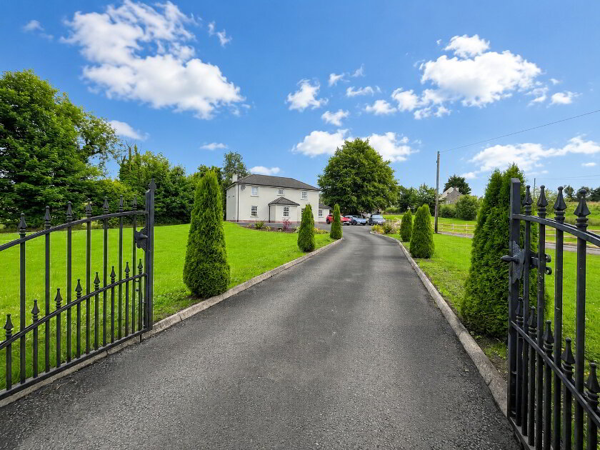 Photo 2 of 109 Moorefield Road, Dromore