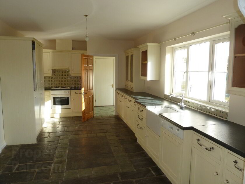 Photo 3 of 92 Enniskillen Road, Ballinamallard