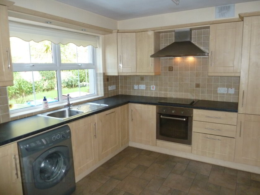 Photo 4 of 8 Raceview Court, Enniskillen