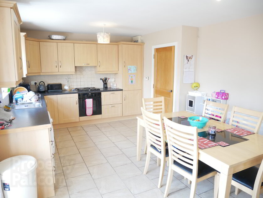 Photo 3 of 118 Silverhill Manor, Loughshore Road, Enniskillen