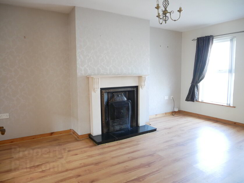 Photo 2 of 38 Briars Hill, Irvinestown