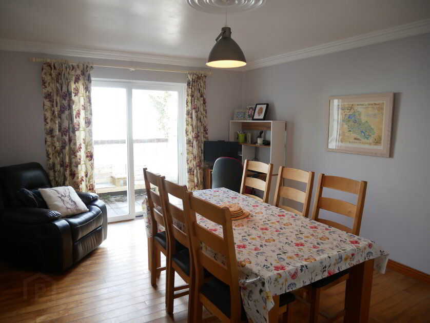 Photo 5 of 2 Drumlin Glen, Enniskillen