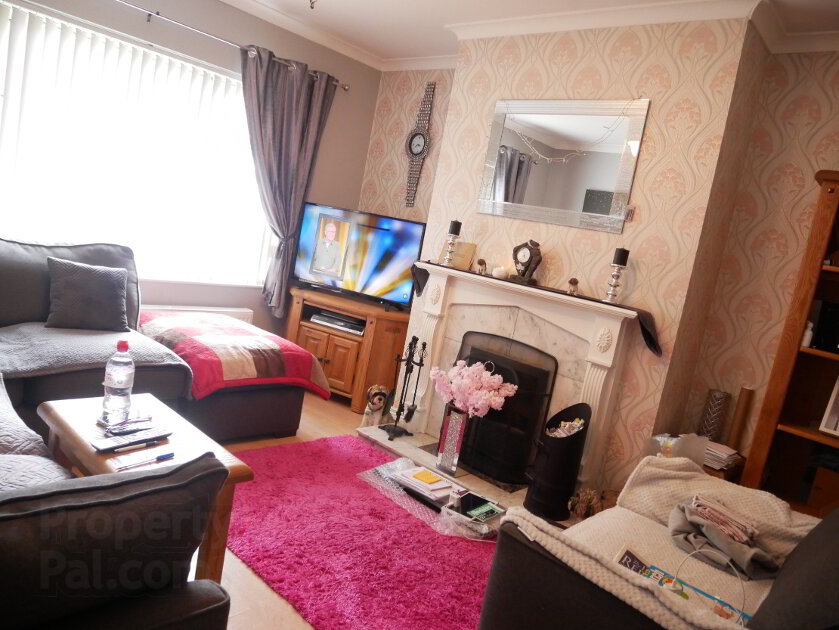 Photo 2 of 27 Ferney View, Ballinamallard