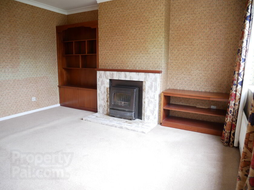 Photo 2 of 30 Cherry Walk, Enniskillen