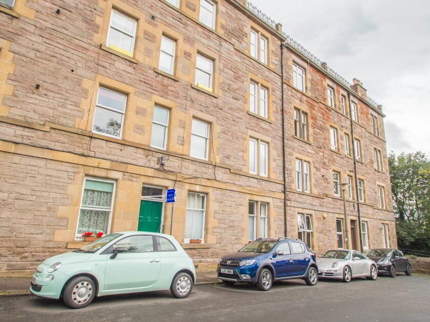 Photo 1 of 4/4 Kinghorn Place, Edinburgh
