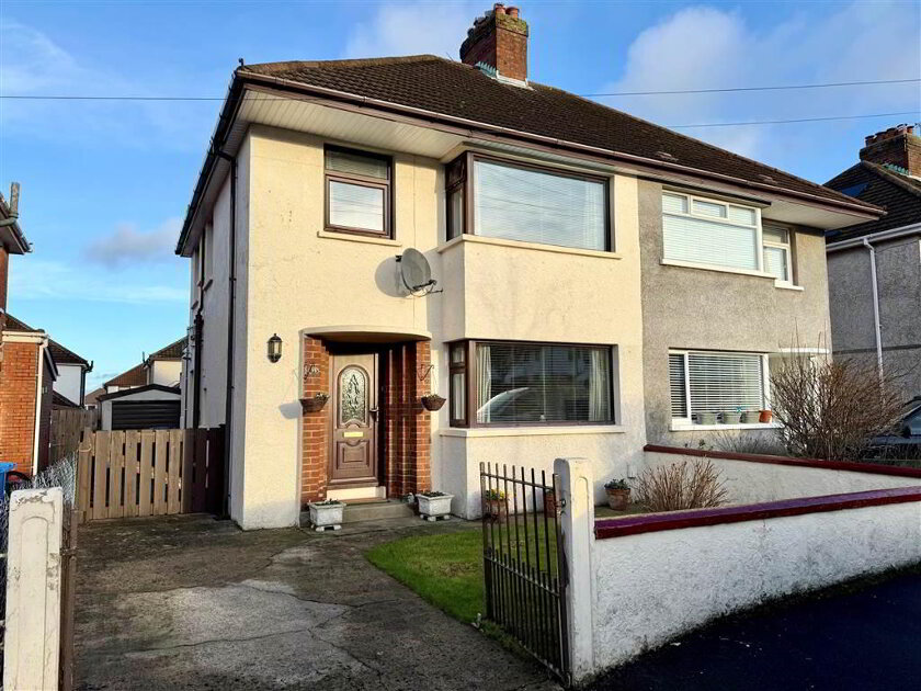 Photo 1 of 33 Rochester Drive, Castlereagh, Belfast