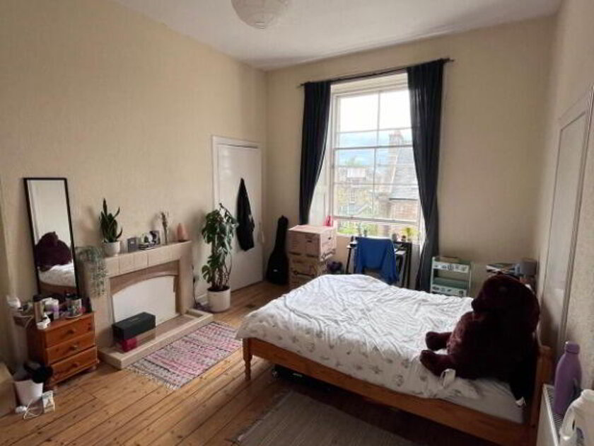 Photo 1 of 42 Morningside Road, Morningside, Edinburgh