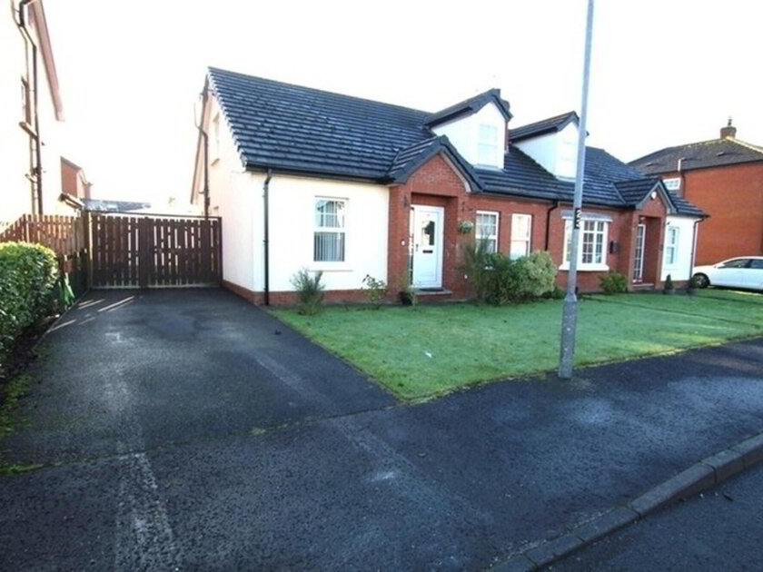 Photo 1 of 67 Weavers Meadow, Crumlin