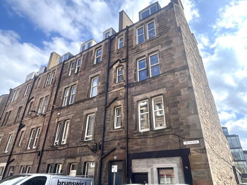 Photo 1 of 31, 3f1 Gardners Crescent, Edinburgh